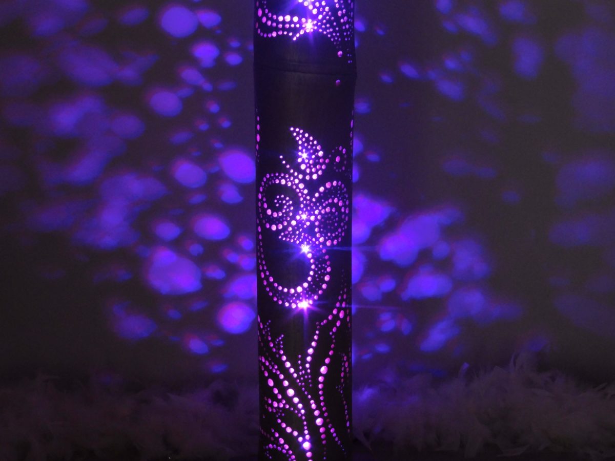 Lampe Aum (1).JPG