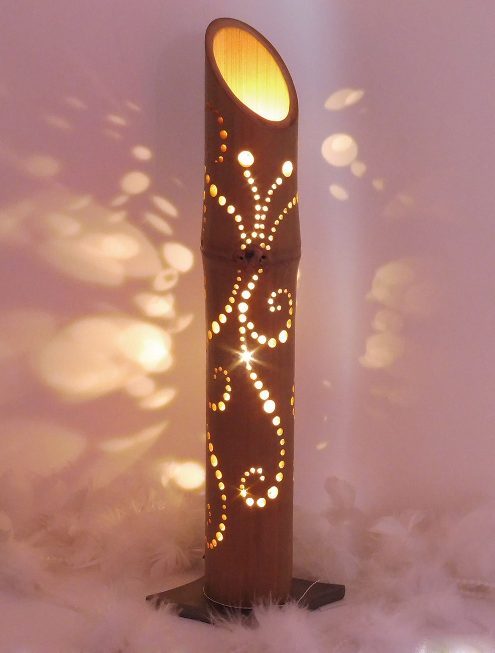 Lampe Bambou Voluty.jpg